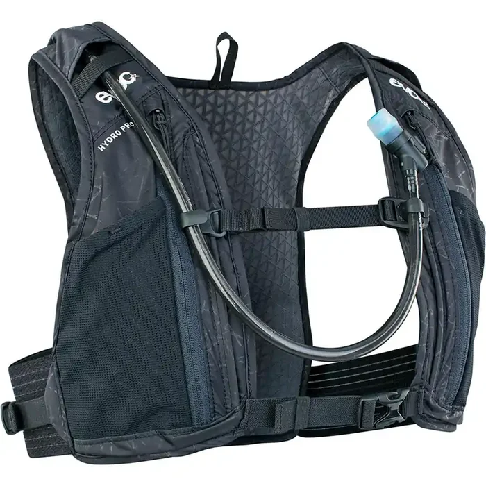 EVOC Hydro Pro 1.5 + 1.5l Bladder Hydration Bag Volume 1.5L Bladder Included (1.5L) Black